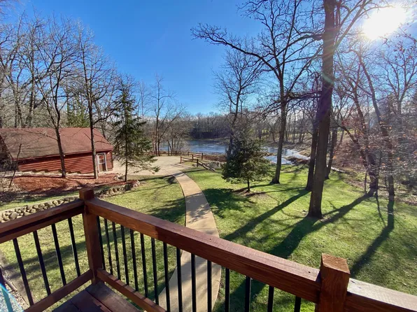 4390 21st St NW, Willmar, MN 56201