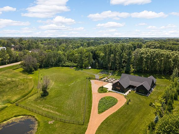 4th image of 6353 Fogelman Rd