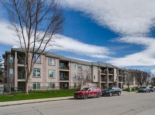 910 S 70th Ave SW #314, Calgary, AB T2V 4A7
