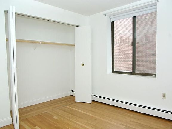 5th image of 109 Tremont St APT 616