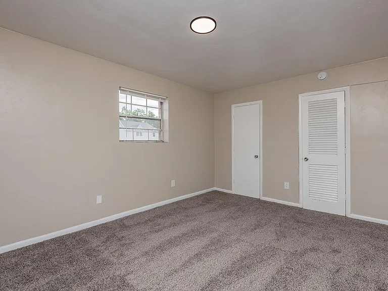 702 Townside Rd SW — Photo 17