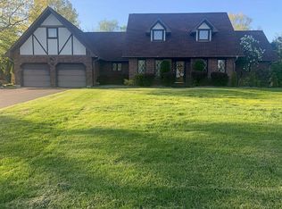 1 Hartfield Ct, East Greenbush, NY 12061