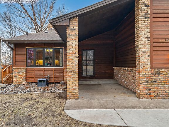 4th image of 12250 Unity St NW