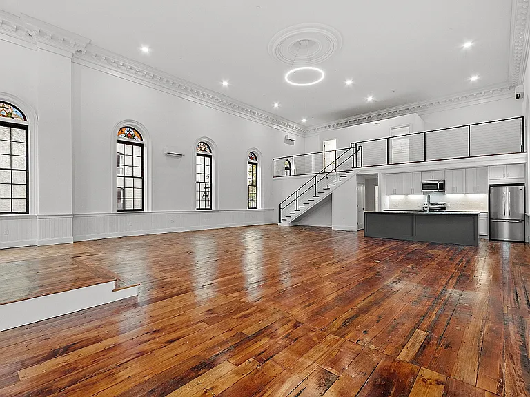 205 Summer St #3 — Photo 9