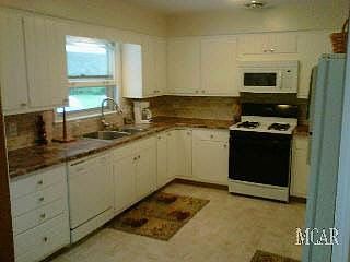 5th image of 2300 Mason Dr