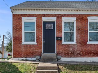 701 Clark St, Saint Charles, MO 63301