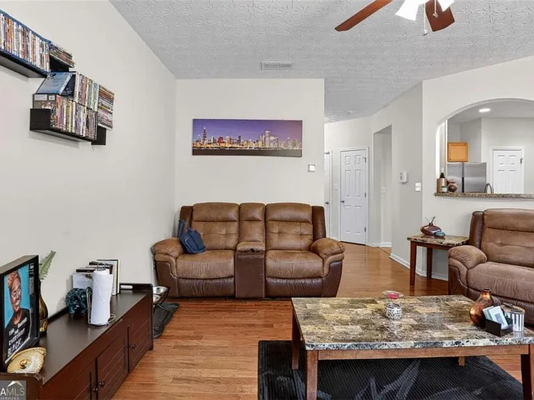 5556 Cascade Run SW — Photo 8