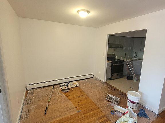 4th image of 15812 65th Ave #1
