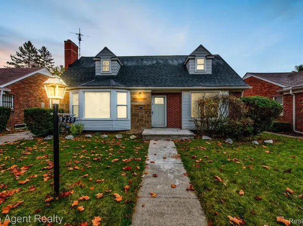 9228 Piedmont St, Detroit, MI 48228