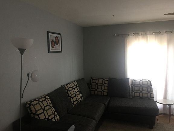 4th image of 6469 Colonial Knl