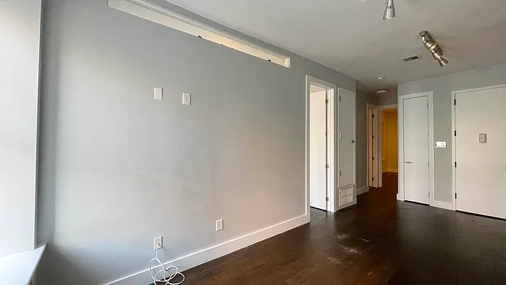 Rented by Strivers Management Group Corp (Brokerage) | media 19