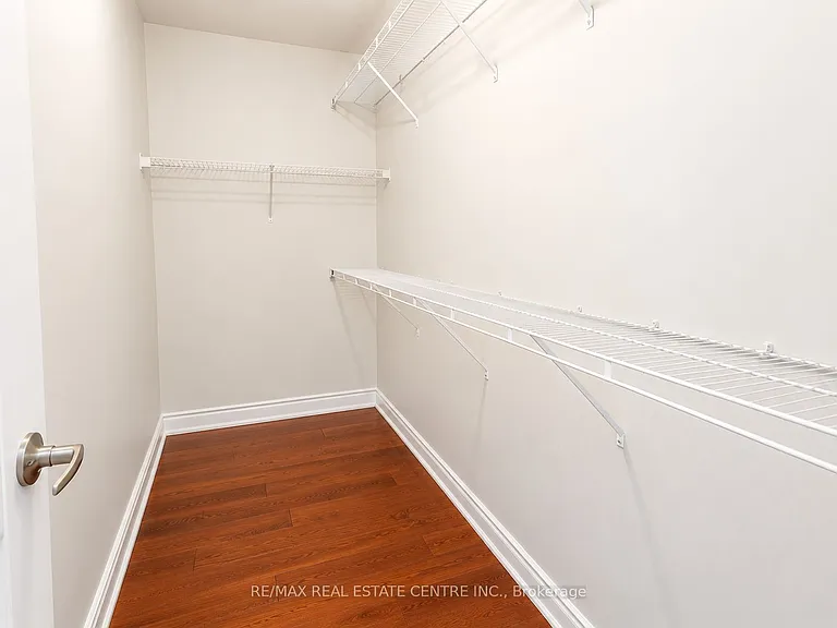 904 Zelinsky Cres — Photo 17