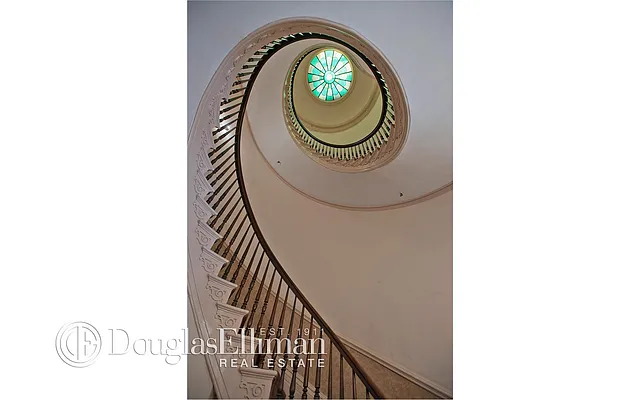 Sold by Douglas Elliman | media 23