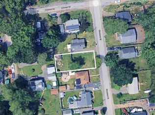 Glenwood St, Springfield, MA 01119