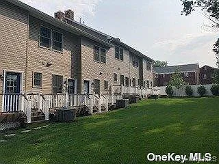 7 Nathan Hale Dr #A — Photo 10