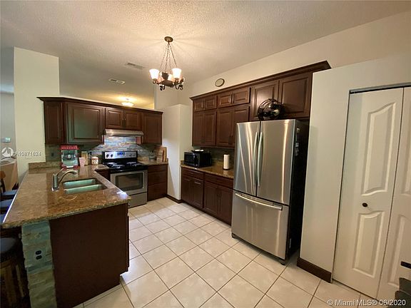 5th image of 2910 Dunwoodie Pl #2910