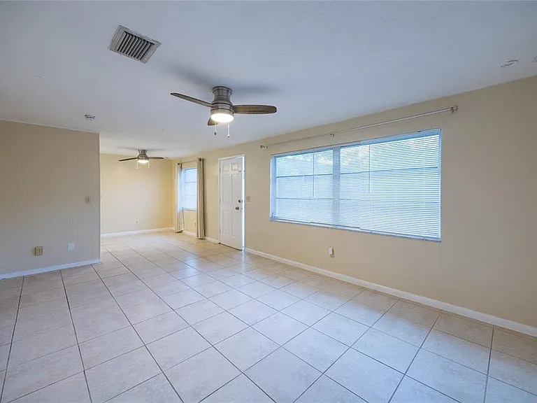 400 S Meteor Ave — Photo 6