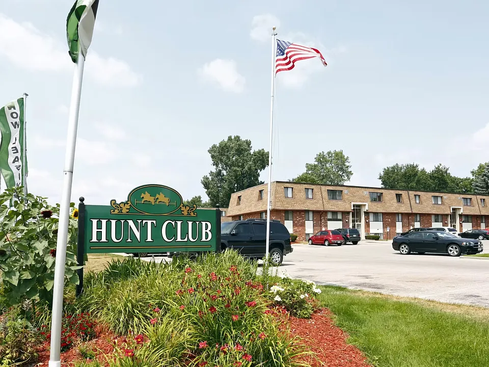 Hunt Club