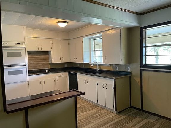 3rd image of 4762 County Road 1766