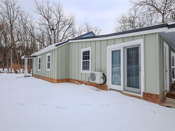 2nd image of 1081 Kraft Rd