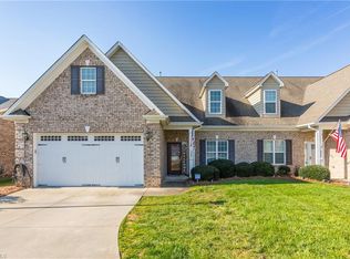 209 Lawrence Dr, Lexington, NC 27295