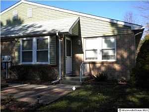 2nd image of 44 Stonybrook Rd