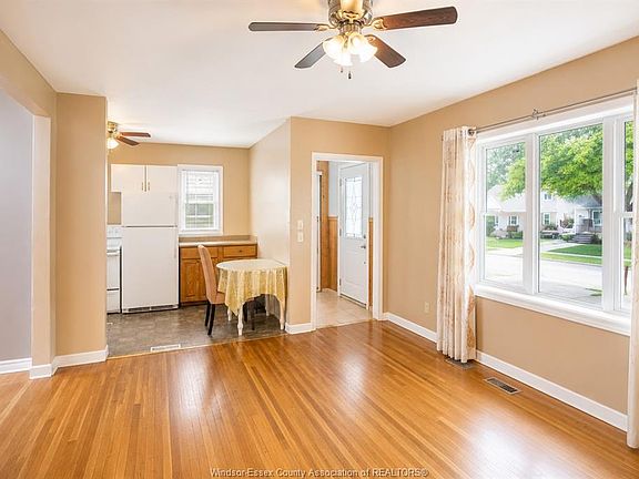 2nd image of 1081 Rankin Ave
