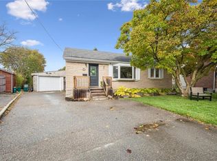 36 Englewood Pl, Kitchener, ON N2H4S6