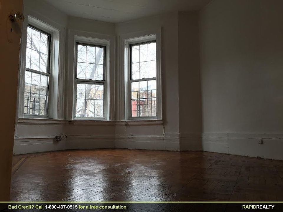2nd image of 39 Saint Marks Ave