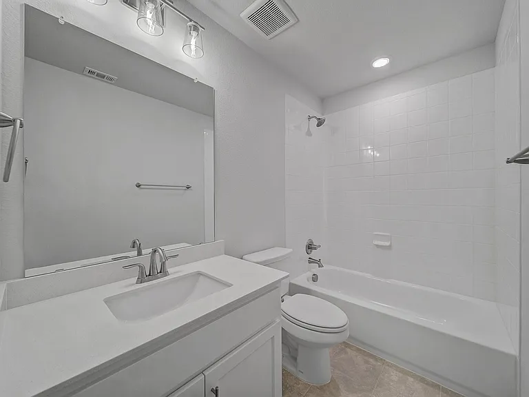 861 Lady Tessala Ave — Photo 24
