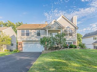 1655 Penny Ln, Bartlett, IL 60103