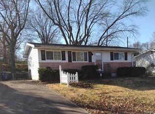 312 Malone Dr, Saint Louis, MO