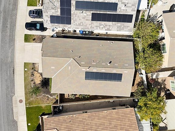 5th image of 18037 Milkweed Ln