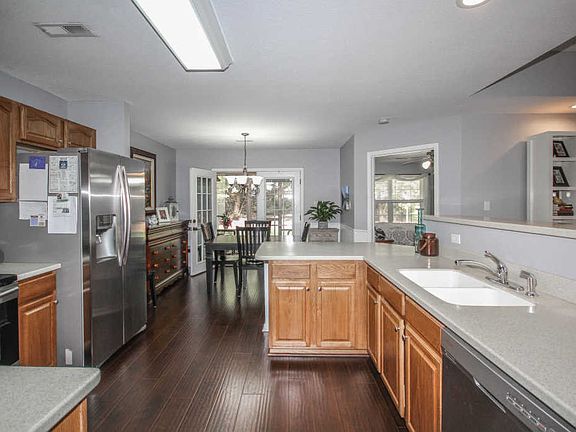 4th image of 3022 Yearling Ln