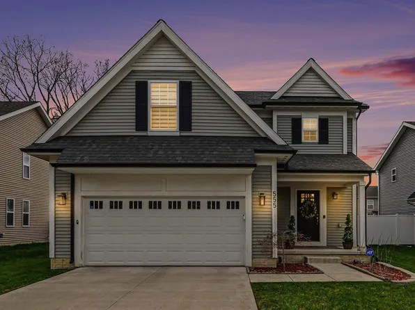 555 S Winding Dr, Waterford, MI 48328