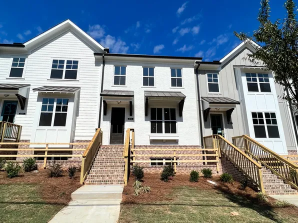 875 Green Sapling Trl, Suwanee, GA 30024