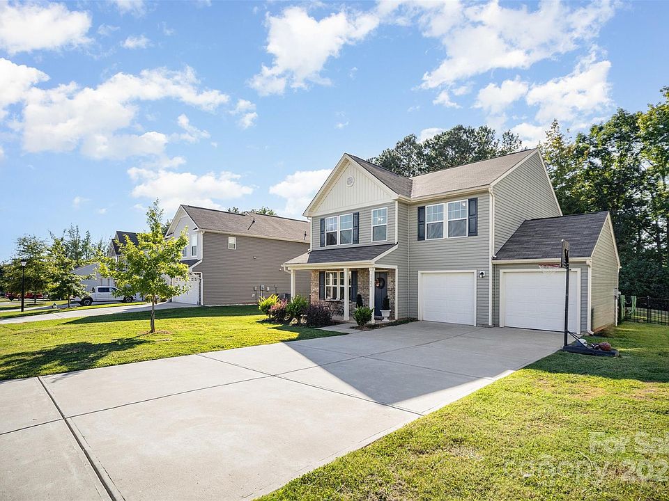 2nd image of 1122 Whitehall Hill Rd #113