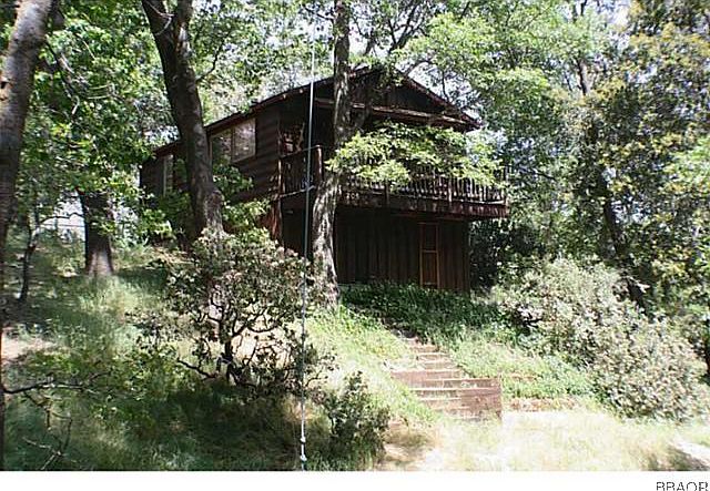 1st image of 205 Hillside Dr