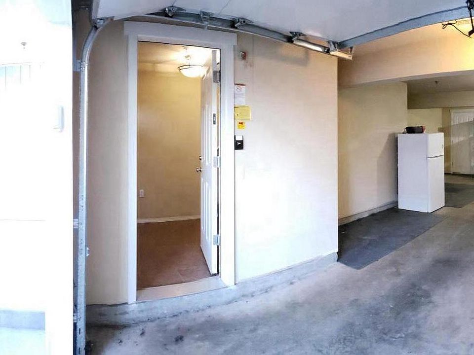 Two Car Garage with Storage, fridge, BBQ