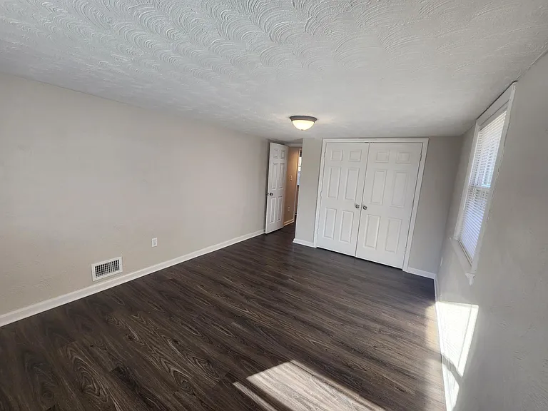 4507 Dover Rd — Photo 15