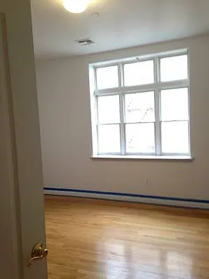 Rented by Mark T. Mallek, LREB | media 5