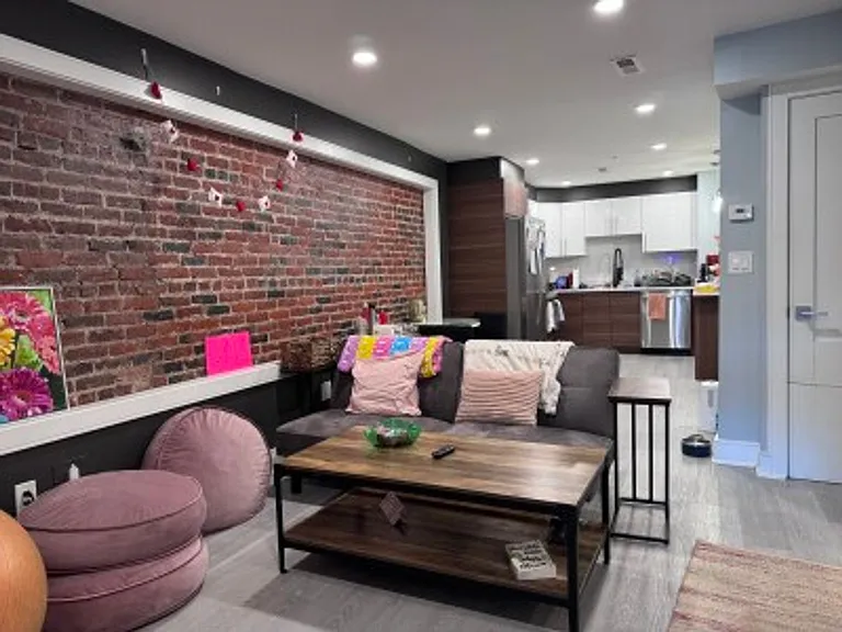 7 University Rd #A — Photo 7