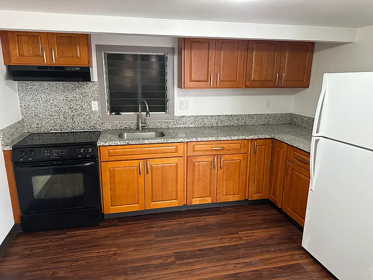 4325 Likini St — Photo 6