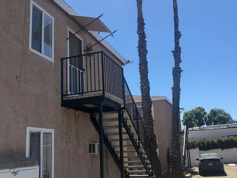 Upstairs Unit