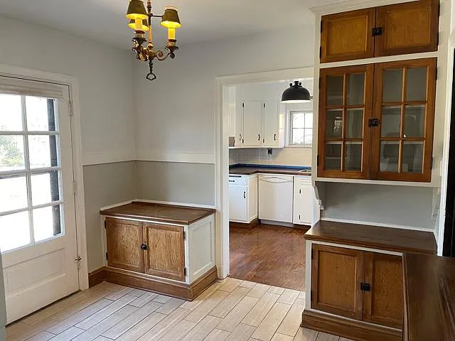 6301 Alexander Dr — Photo 7