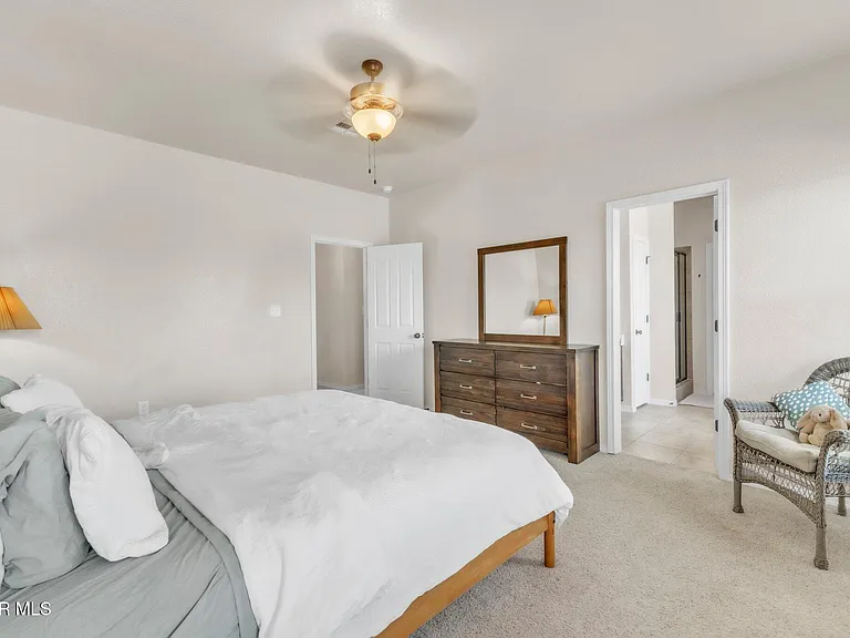 7359 Burntside Ln — Photo 12