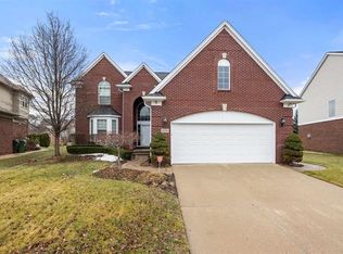 49204 Heyward, Utica, MI 48317