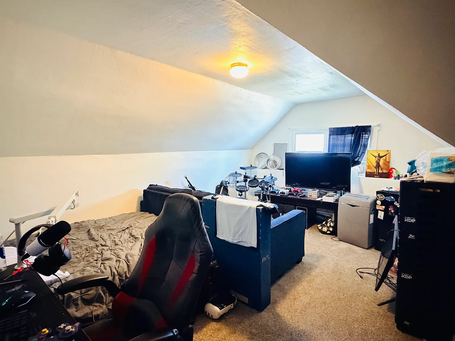 3 bed, 1000 sqft, $600 — Photo 4