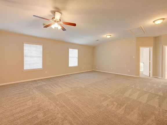 5th image of 2726 Empire Oaks Ln