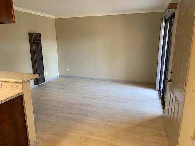 1412 E South St #3 — Photo 4